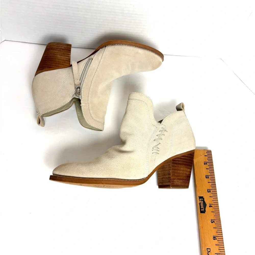 Sam Edelman Mathia Suede Ankle Bootie Ivory Stacked Heel Western Coastal Cowgirl